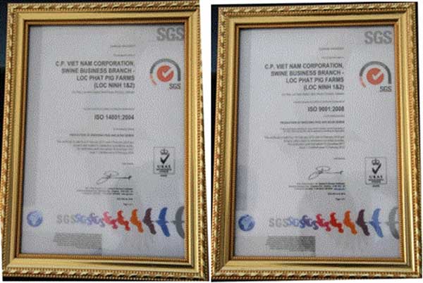 2 chứng chỉ ISO quốc tế của trại heo Lộc Phát.