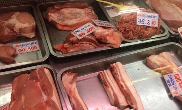 Thịt heo hơi đang ở mức 35.000 đồng/kg tại các tỉnh phía Nam.